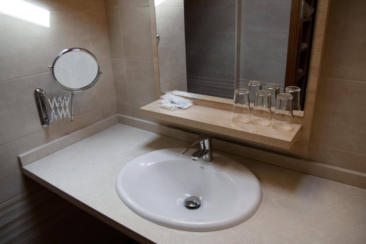 Hotel Rural Las Montanas De Pumar Besullo Ngoại thất bức ảnh