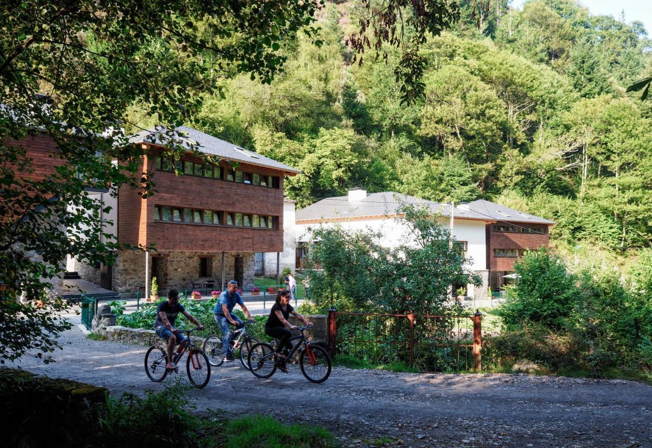 Hotel Rural Las Montanas De Pumar Besullo Ngoại thất bức ảnh